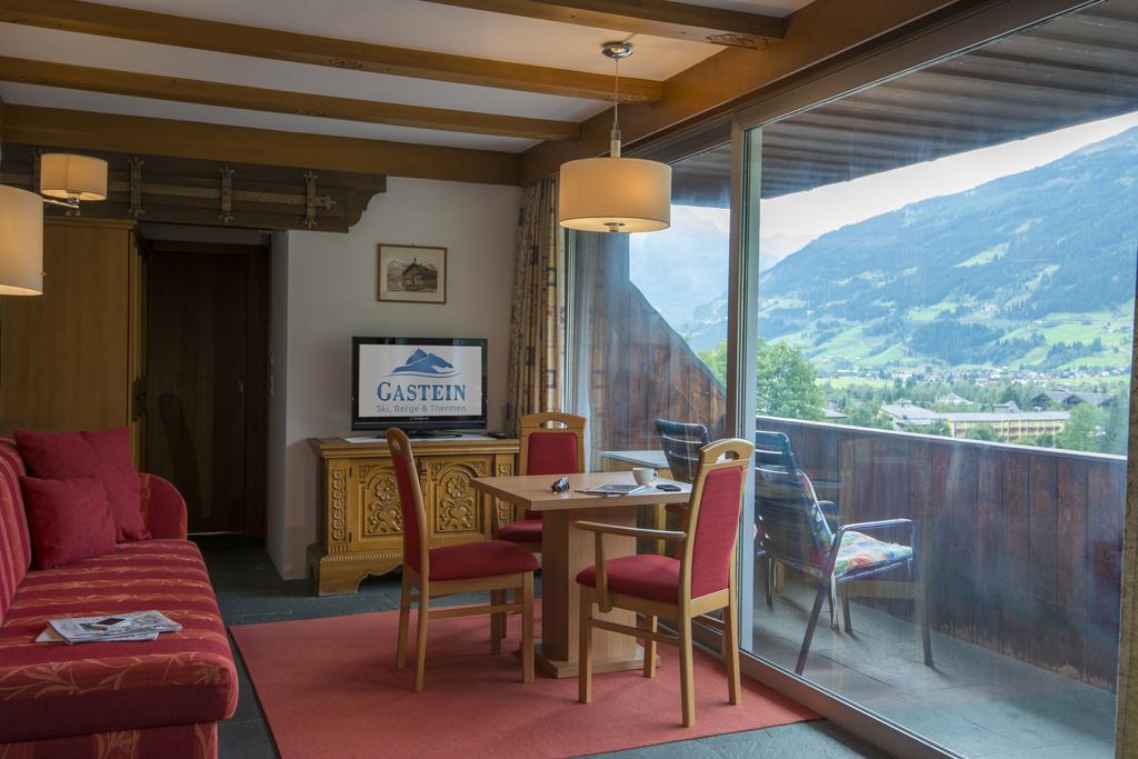 Готель Haus Friedrichsburg - Bergbahnen Von Mai Bis November Inklusive Бад-Гофгаштайн Екстер'єр фото